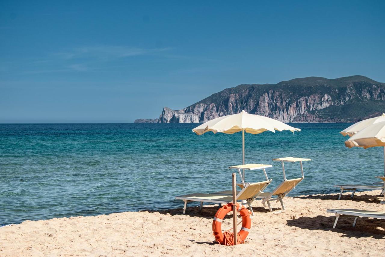 Casa Vacanze "Villa Severina" Iun R6166 R6692 Карбония Экстерьер фото